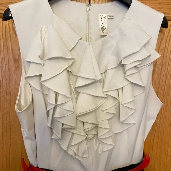 Emma & Michele Size 14 Black and Cream Dress with Red Belt - Picture 2 of 7